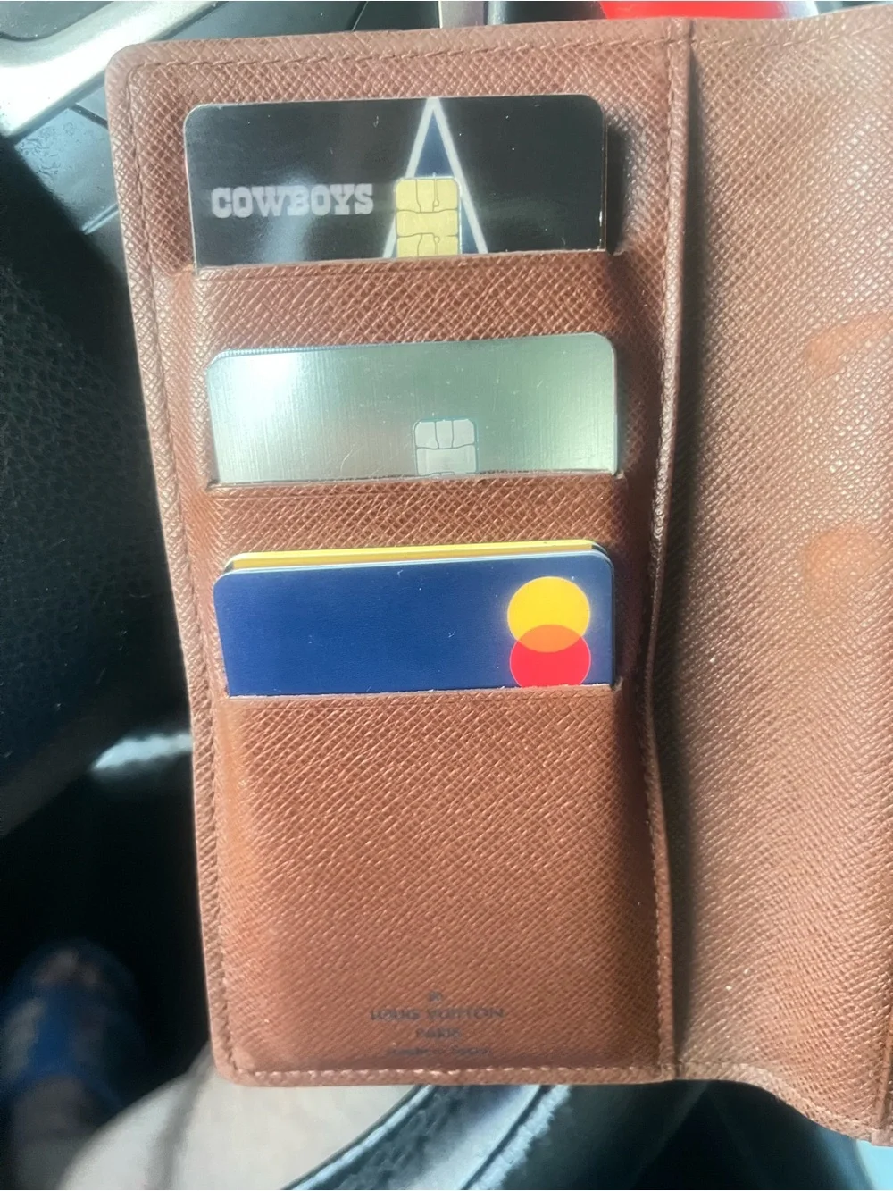 Like new authentic Louis Vuitton Brown Monogram Leather Card & Money Holder